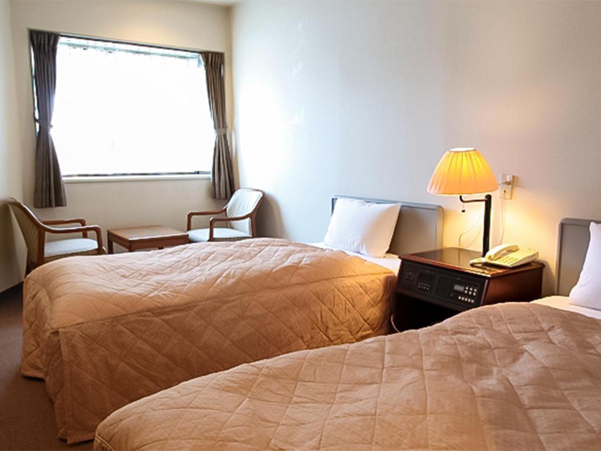 פוג'י Business Hotel Konen מראה חיצוני תמונה